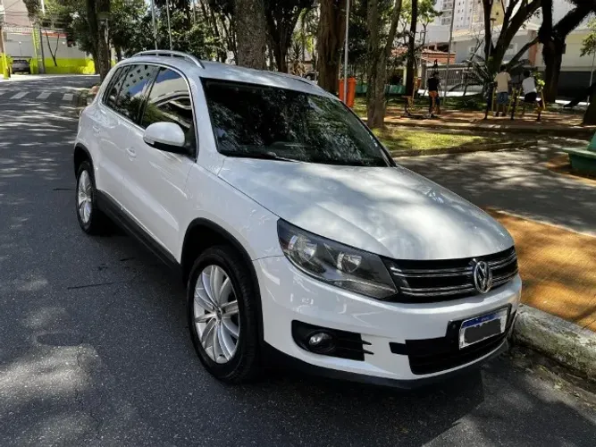 Volkswagen Tiguan 2.0 TSI 16V 200cv Tiptronic 5P 2015