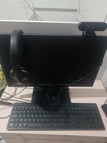 VENDO COMPUTADOR 7 MESES DE USO