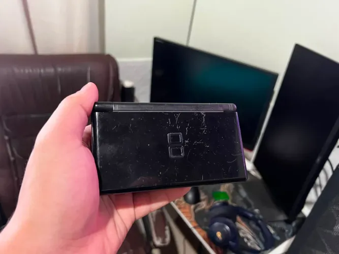 Nintendo DS lite