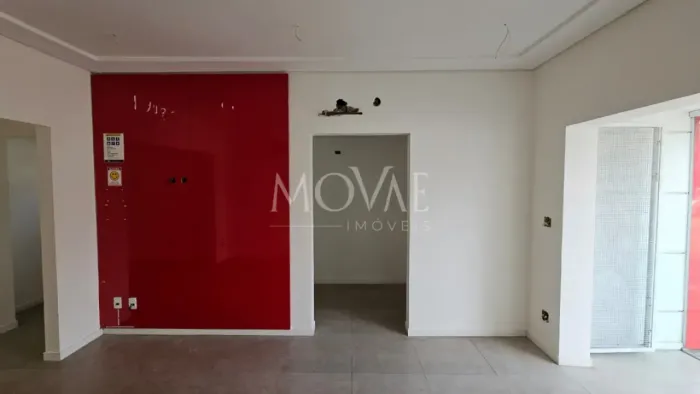 Ponto comercial em Rua de grande Fluxo de pessoas e veículos