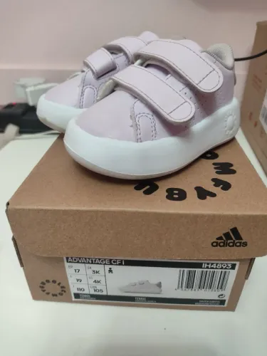 Vendo tênis infantil adidas 