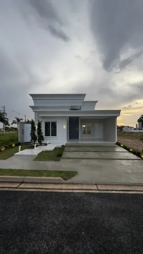 Casa Térrea Neoclássica Alto Padrão- Condominio Florais Chapada