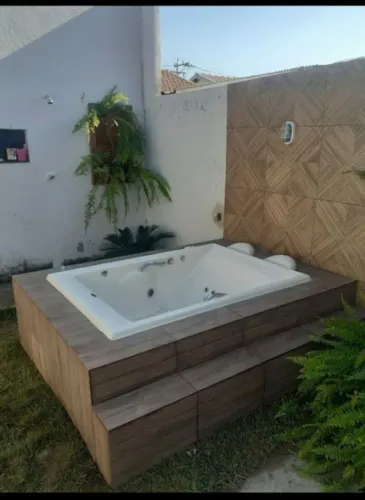 Banheira de hidromassagem e ofuro hidro