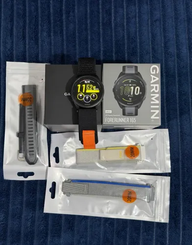 Garmin Forerunner® 165