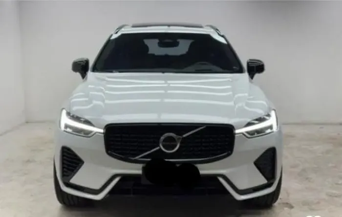 Volvo XC-60 T-8 Ultim.dark 2.0 AWD (híbrido) 2023
