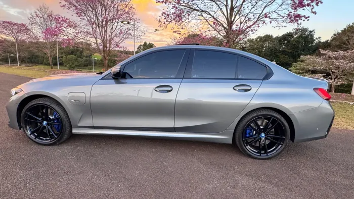 BMW 330E M Sport 2.0 Turbo Híbrido AU 2024