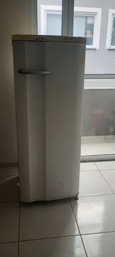 VENDO GELADEIRA ELETROLUX