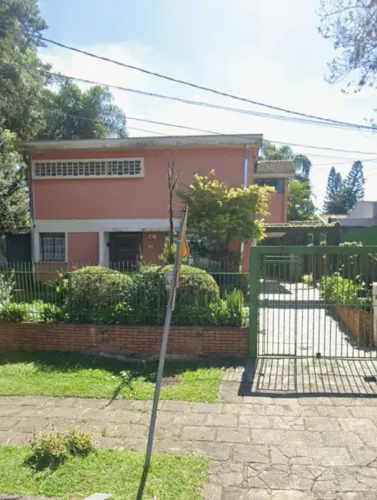 Casa com 4 Quarto(s) e 4 banheiro(s) para Alugar, 450 m² por R$ 12500 / Mês