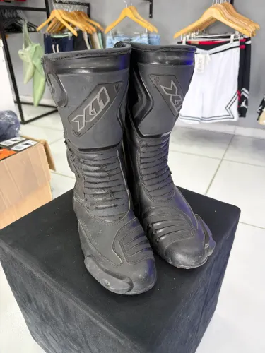 Bota x11