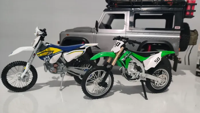 2 motos Maisto 1/12