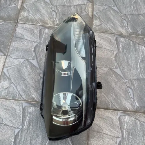 Farol Esquerdo Original VW Fox / SpaceFox Arteb Máscara Negra
