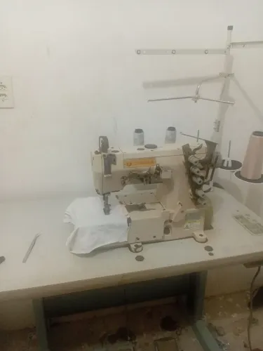 Maquina de costura goleira