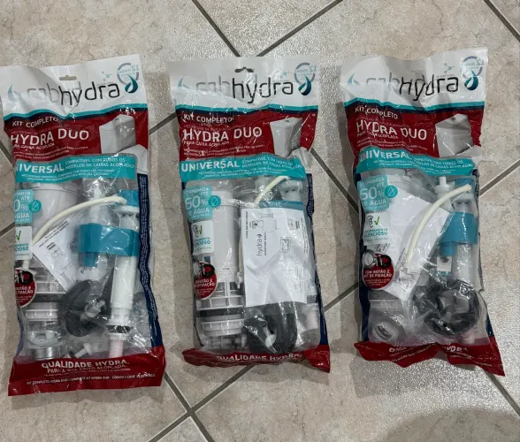 Vendo 3 kits completo Hidra Duo Universal para caixa acoplada