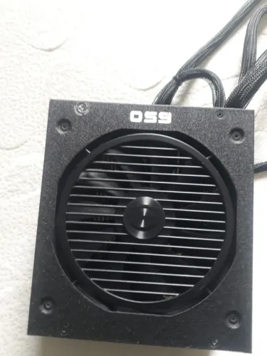 Fonte de Alimentação EVGA 650 BQ (quase doaçao mas n é)aceito troca em celular sa samsung 