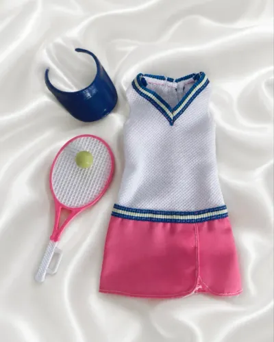 Roupa Barbie tenistas + brinde