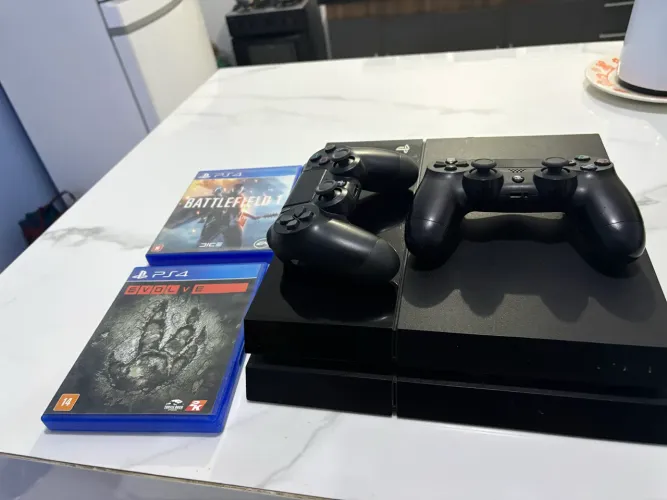 Ps4 slim 1 controle 4 jogos oportunidade