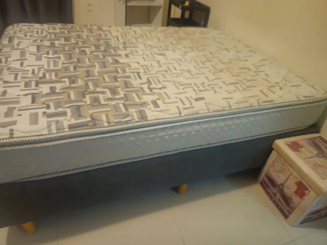 Cama box casal