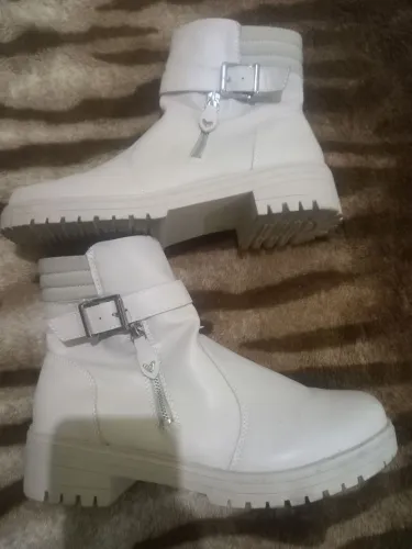Bota feminina cano curto mississipi 
