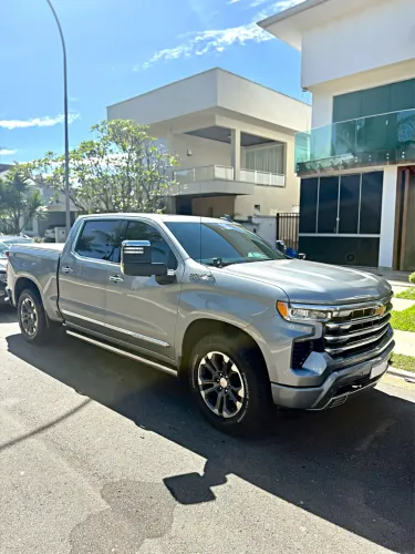 Chevrolet Silverado High Country 5.3 V8 AWD Aut. 2025