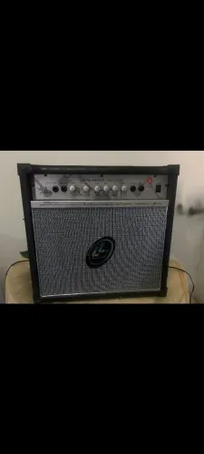 Caixa amplificada