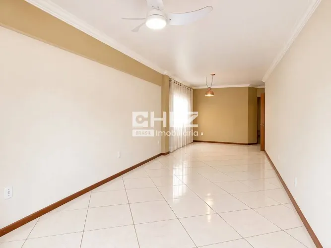 Apartamento de 3 Quartos para Alugar no Braga  145 m²