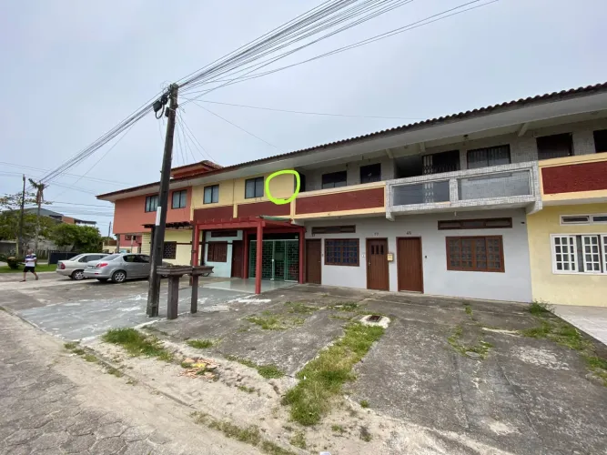 Vendo apartamento em Guaratuba 100m da praia.