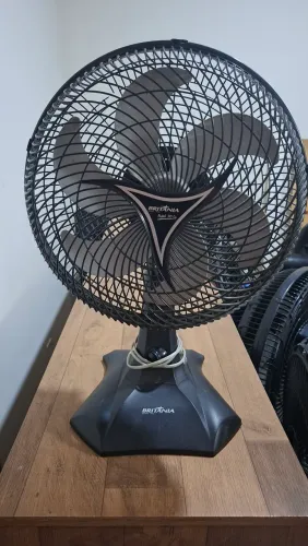 Ventilador britânia 30 cm (usado)