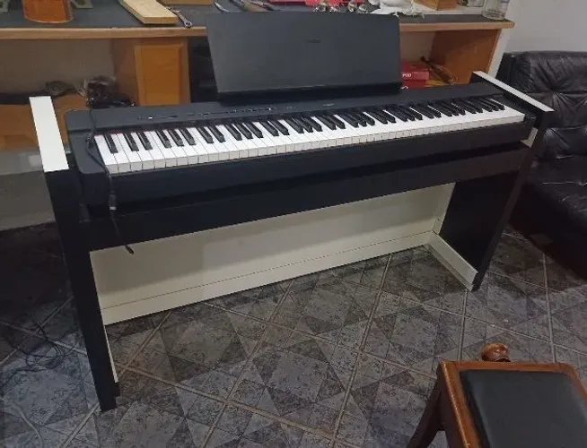 Piano Digital P225 Yamaha 