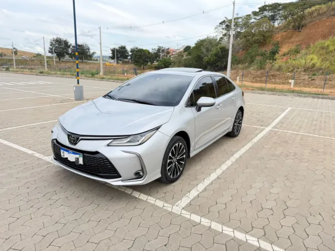Toyota Corolla Altis 2.0 Flex 16V Aut. 2024