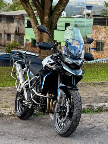 Triumph Tiger 900 Alpine Edition 2026 0KM.