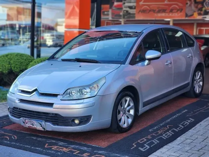 Citroen C4 Excl.2.0/2.0 Solaris Flex 16V 5P Aut. 2011