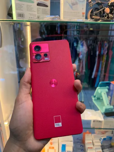 Edge30 fusion novo