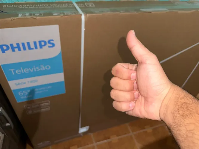 Smart TV 65 4K Philips - NOVA NA CAIXA