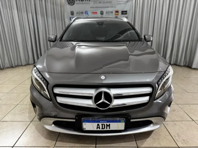 Mercedes-Benz GLA 200 Vis. Black ED. 1.6 TB 16V Aut. 2015