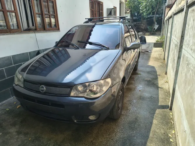 Fiat Palio Weekend HLX 1.8 MPI Flex 4P 2007