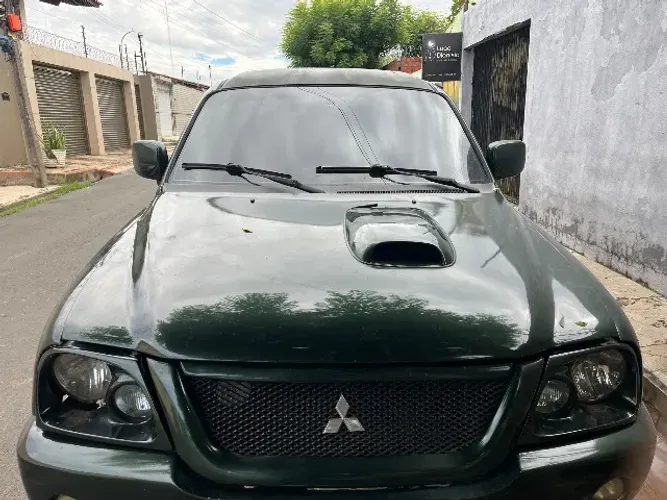 Mitsubishi L200 GLS 2.5 4X4 CD Diesel 2006