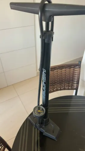 Bomba de bicicleta