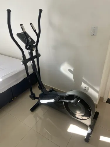 Elíptico Reebok Eletromagnético iTrainer