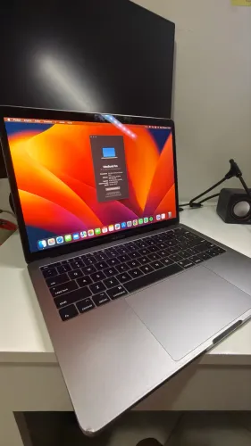 MacBook Pro 13