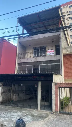 Venda - Casa na Umarizal - G