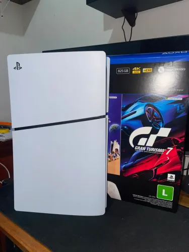 PlayStation 5 slim, digital,1 manete