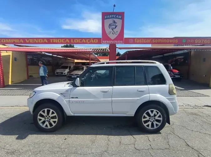 Mitsubishi Pajero TR4 2.0/ 2.0 Flex 16V 4X4 Aut. 2014