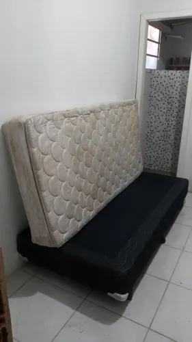 Cama solteiro , base e colchão , entrega grátis