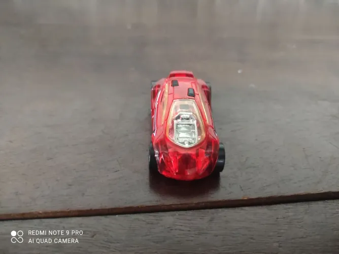 Hot Wheels Vandetta 2006 X-raycers 5-Pack (Hot Wheels Beat that!)