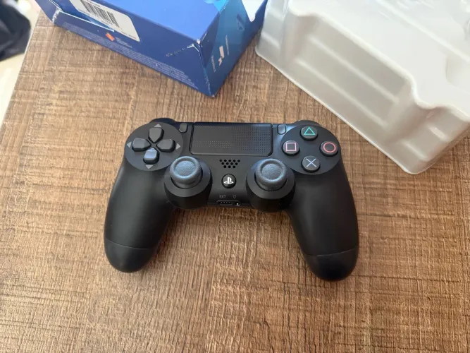 Controle PS4 Original Pouquíssimo Usado