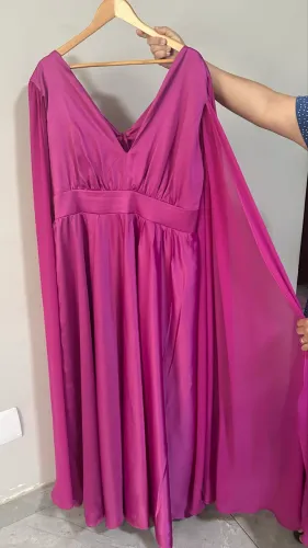 VESTIDO FESTA PLUSSIZE FÚCSIA