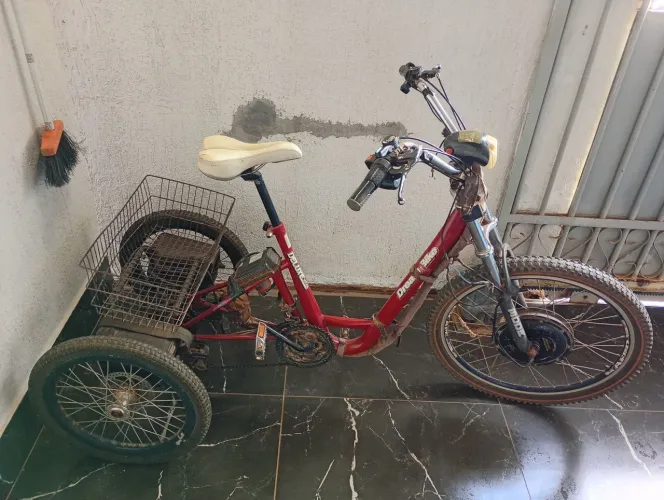 Vendo triciclo 