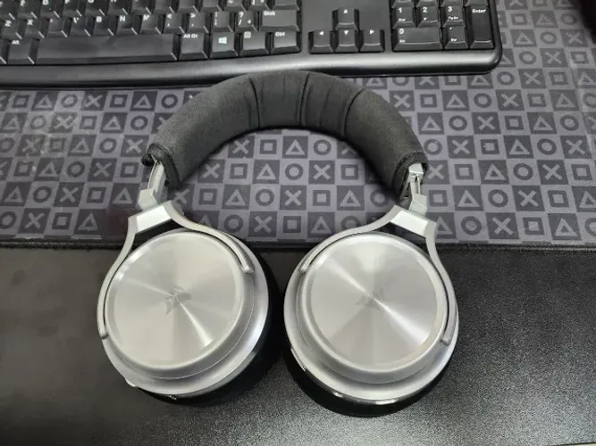 Headset corsair virtuoso rbg wireless