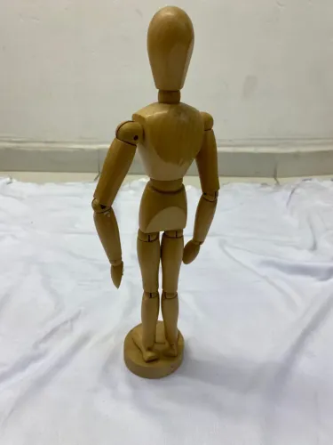 BONECO ARTICULADO DE MADEIRA  