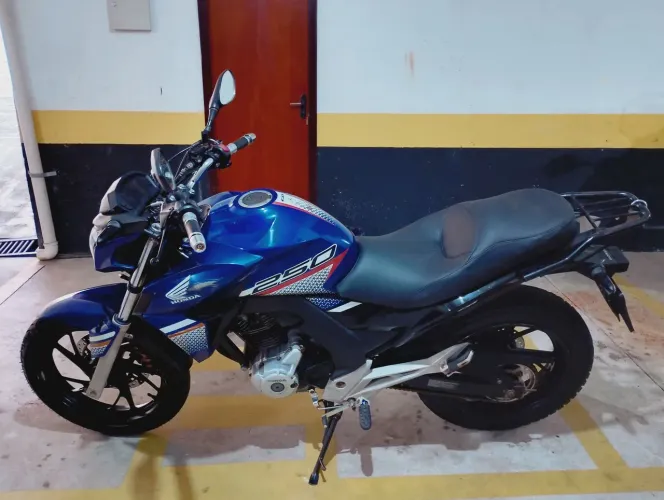 CB Twister 250F Flex 2022 - Azul Metal - ABAIXO da Tabela